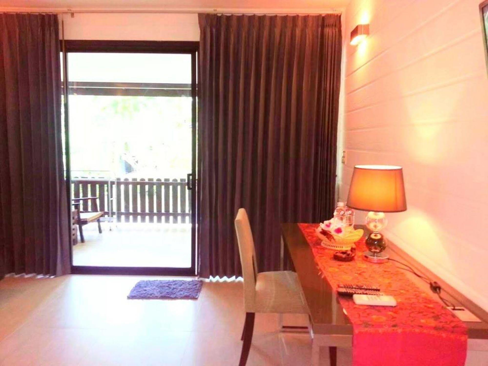 Banraya Resort And Spa Ko Racha Yai Eksteriør bilde